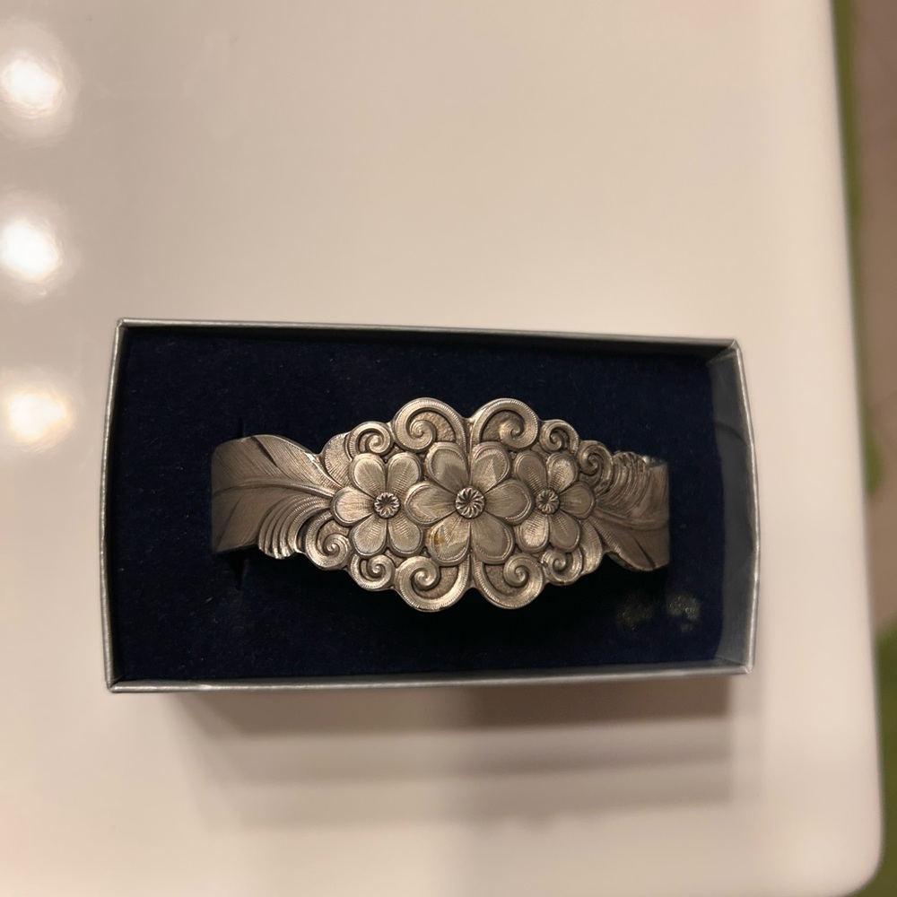Montana Silversmiths| Antique Silver Flower Feather Scroll Cuff